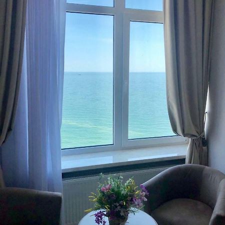 White Apartments In Arcadia أوديسا المظهر الخارجي الصورة